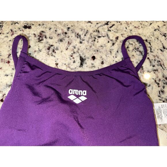 ARENA Women's Solid Team MaxLife Sports Swimsuit Lace Back One Piece - Picture 4 of 8